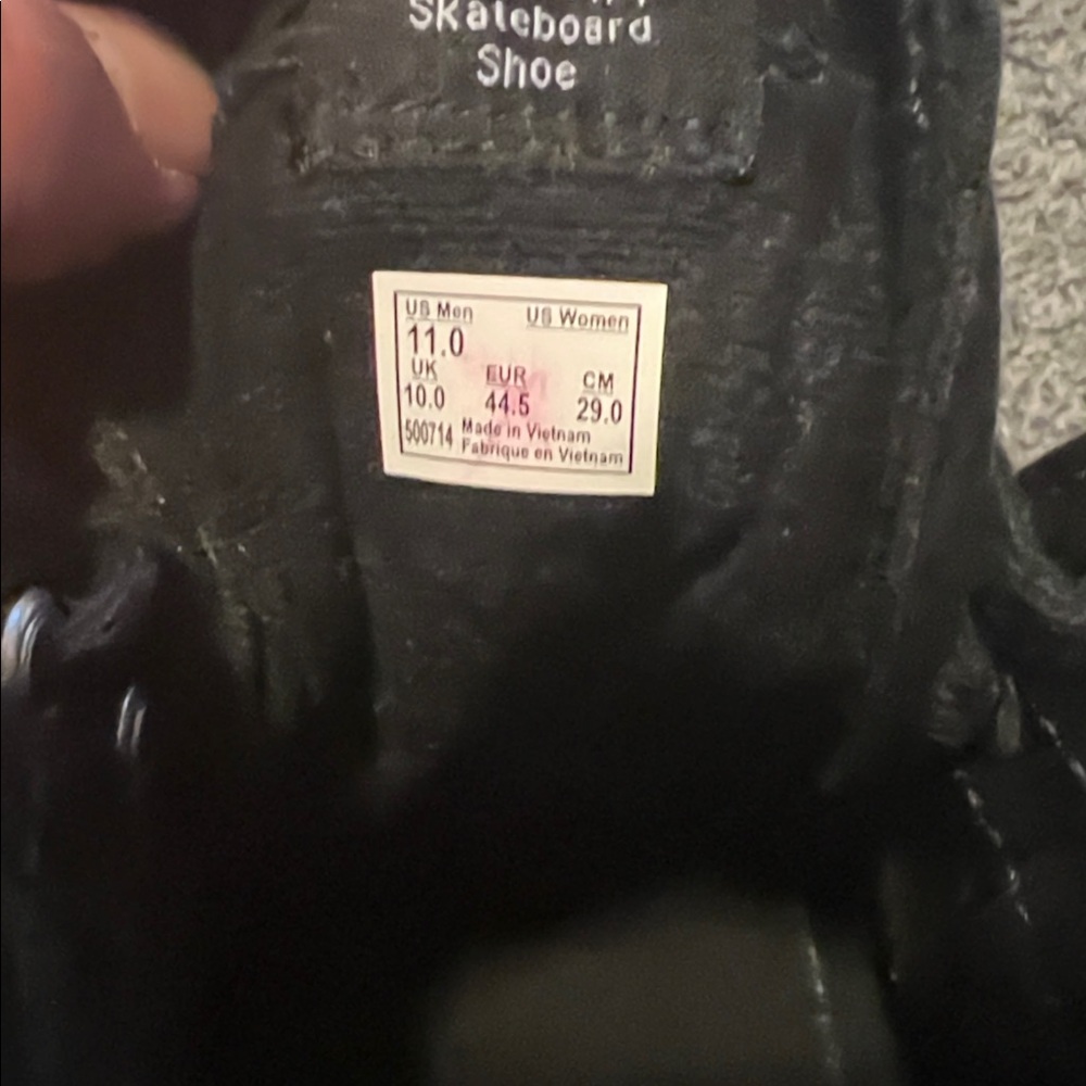 Vans Classic Black skate High-Tops - Picture 5 of 5